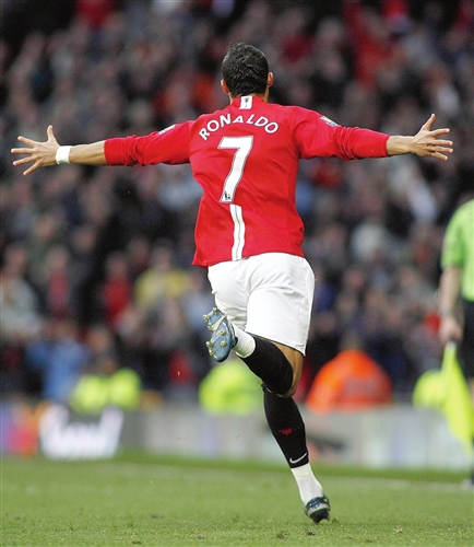 里的年轻前 里的年轻前